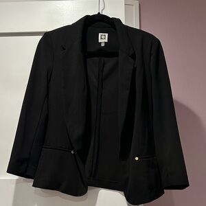 Elegant Black Women's Blazer